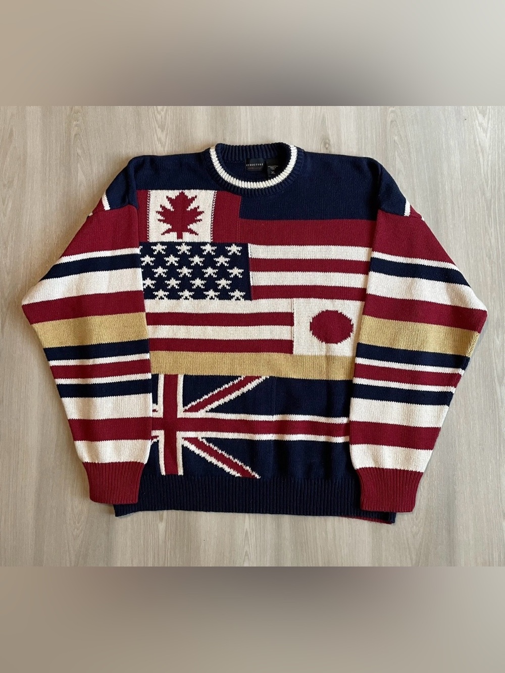 Vintage Structure World Flags Heavyweight Knight Sweater Made In USA 
Sz XL